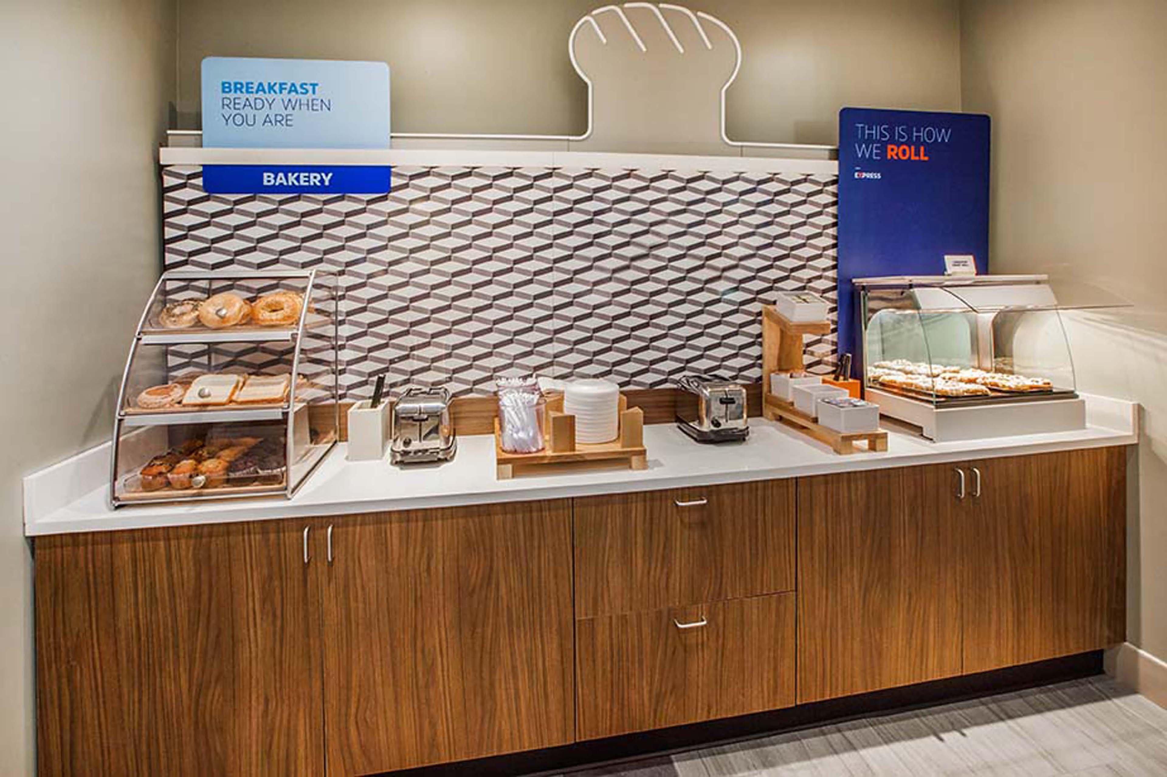 Holiday Inn Express & Suites Lebanon-Nashville Area By Ihg Ngoại thất bức ảnh